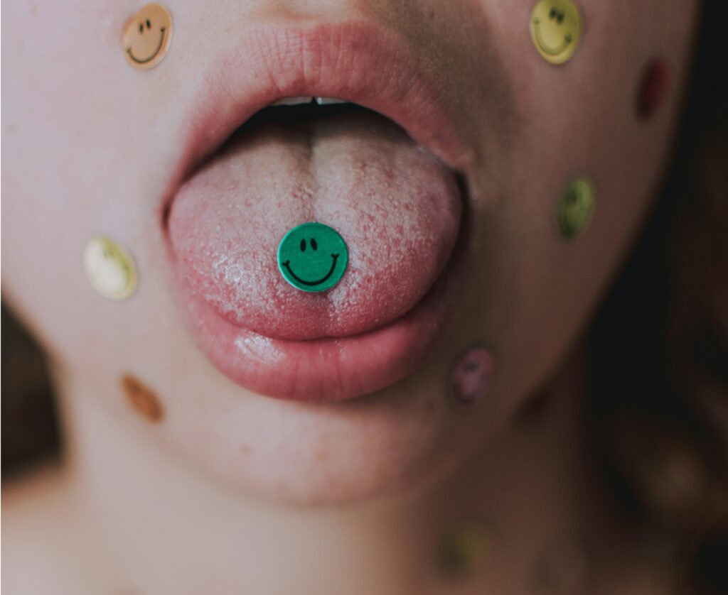 tongue signs of vitamin deficiency